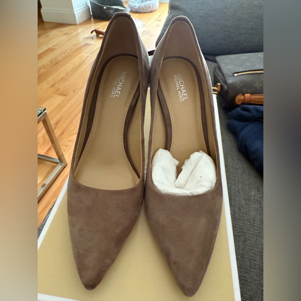 Michael Kors Taupe Suede Pumps